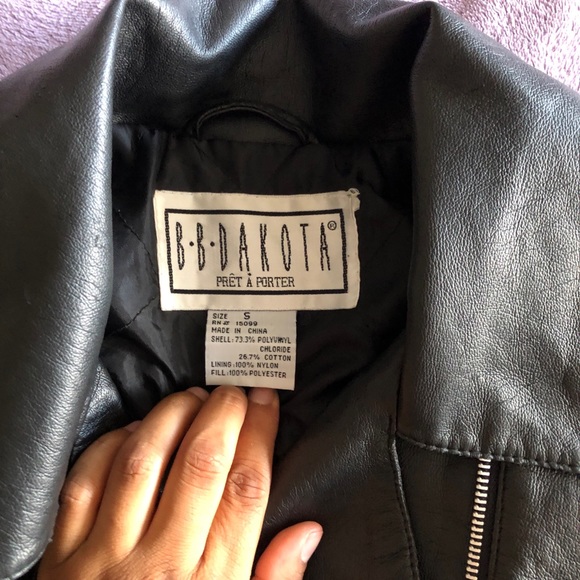 BB Dakota Black Leather Cropped Motorcycle Jacket - Picture 4 of 13